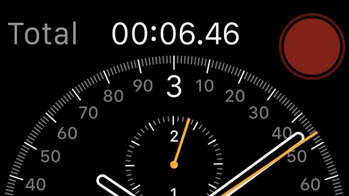 O Digital Crown funciona como a click wheel - nome da “rodinha” presente nos iPods clássicos - para o usuário navegar entre itens, diminuir o zoom de uma tela e mudar de display. A Apple aposta que recurso funcione de maneira mais eficaz que o touch dos relógios inteligentes comuns