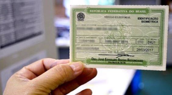 Voto é obrigatório para pessoas com idade entre 18 e 70 anos