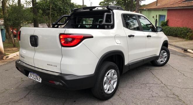 Endurance tem farois halógenos com luzes diurnas em LED