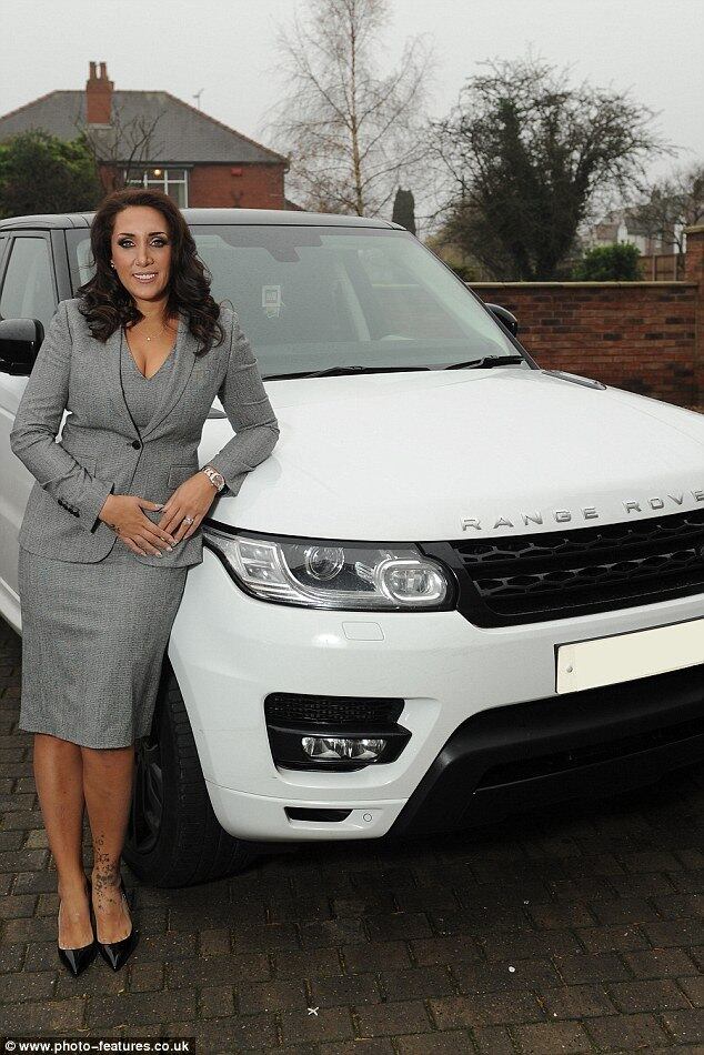 Resultado: ela perdeu quase 50 kg e ainda criou um site para orientar pessoas desesperadas para saber o seu segredo. E ainda ficou milionária com a iniciativa, que atraiu milhares de internautas e patrocinadores