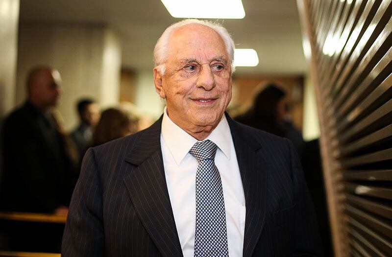 Yunes alegou que não viu o conteúdo do envelope recebido