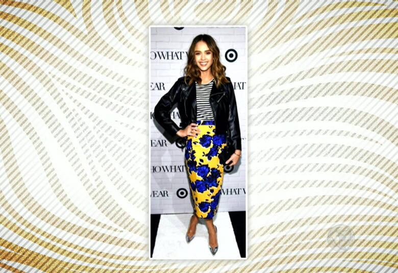 Quinto lugar: floral e listras



Floral com listras pode? Pode sim! Mas é preciso ter cuidado
para não errar

• Kim Kardashian revela segredo para levantar seios e arrasar com decotes
