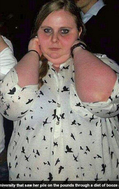 Ela conta que sua mãe pedia para a escola servir frutas para
a filha de sobremesa.
— Eu tinha dez anos quando minha mãe tentou me incentivar a
começar a comer de forma saudável. Mas quando comecei a universidade minha
alimentação mais piorou, eu era viciada em “porcarias”