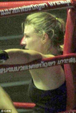  A polícia diz que a fuga de Kiko foi planejada com a ajuda de Angela Magdici, agora sua comparsa