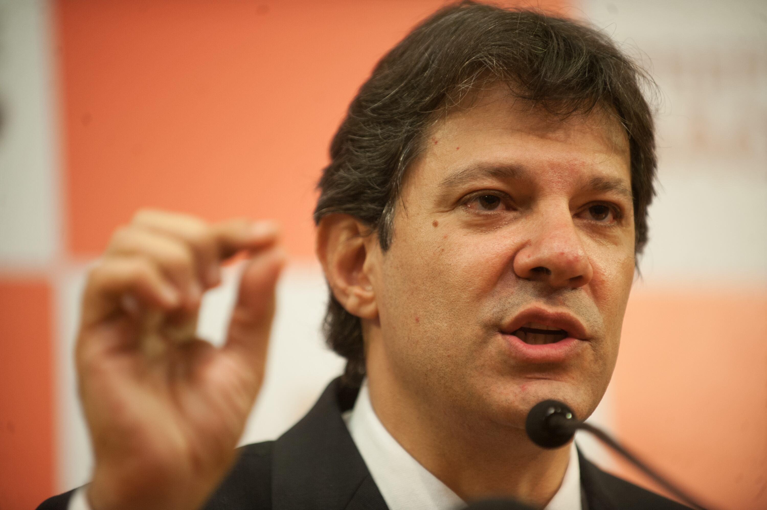 A gestão Haddad estava em processo de renovar os contratos com as empresas e cooperativas de ônibus da capital