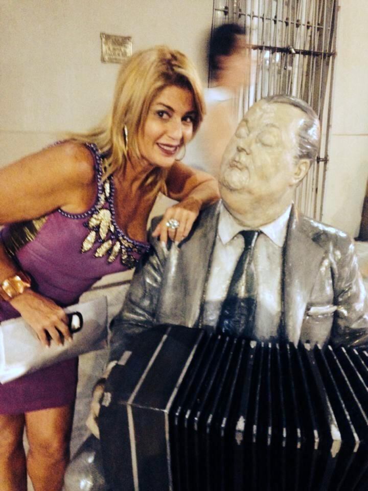 Cida tem se dedicado atualmente à vida de repórter e apresentadora no programa Gente Carioca, exibido na TV a cabo. Uma faculdade de jornalismo também ocupa o tempo da loira ex-BBB