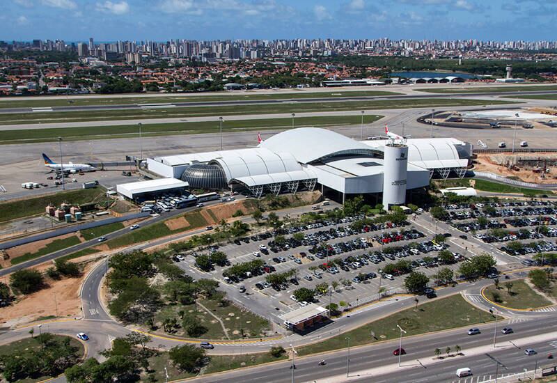 Governo espera licitar os quatro aeroportos em um único leilão, no mês de junho