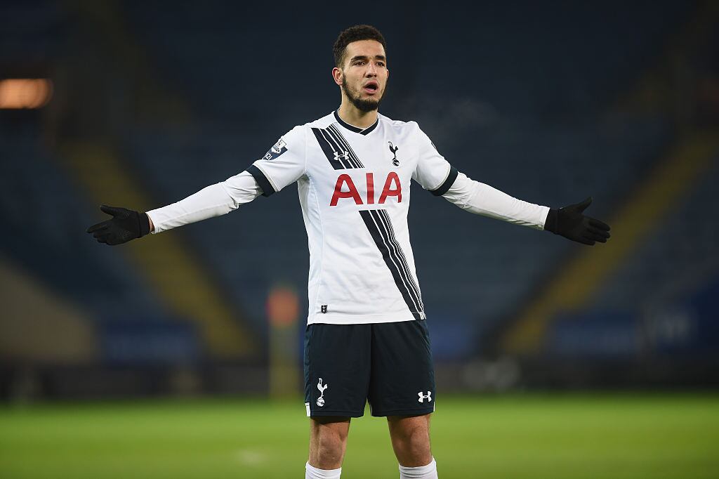 Nabil Bentaleb deixou o Tottenham e seguiu para o Schalke 04. O clube alemão desembolsou 19 milhões de euros (R$ 70 milhões) pelo meia de 22 anos
