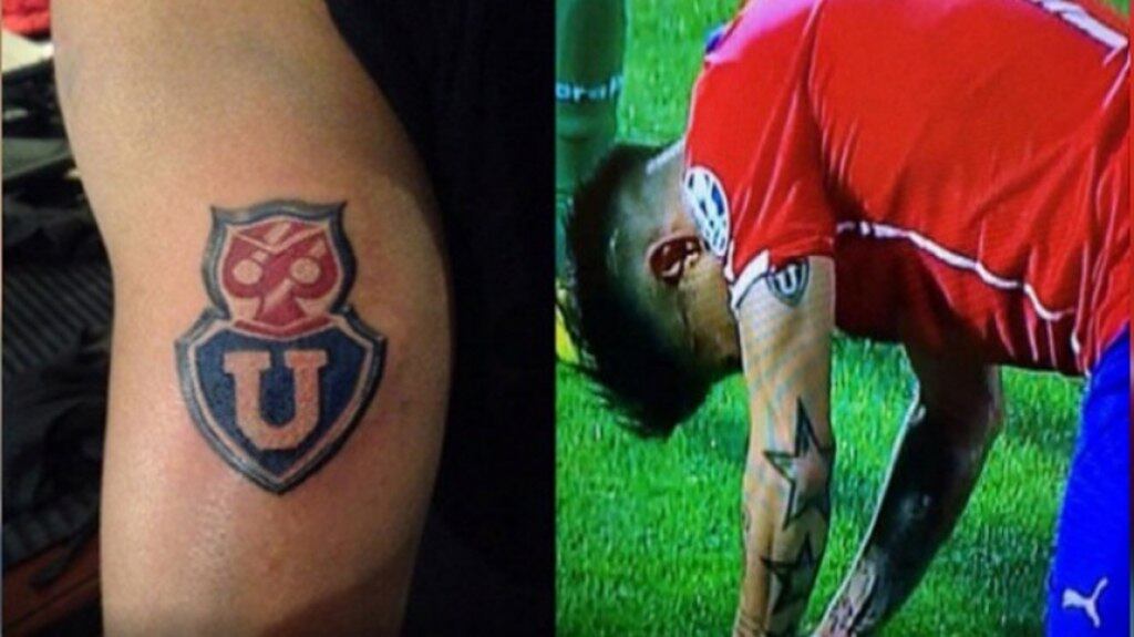 Vargas tem, no braço, uma tatuagem com o escudo da Universidad do Chile.