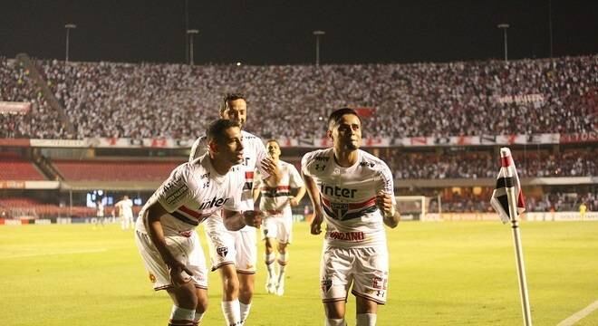 O São Paulo está fazendo muito bem para o trio desacreditado