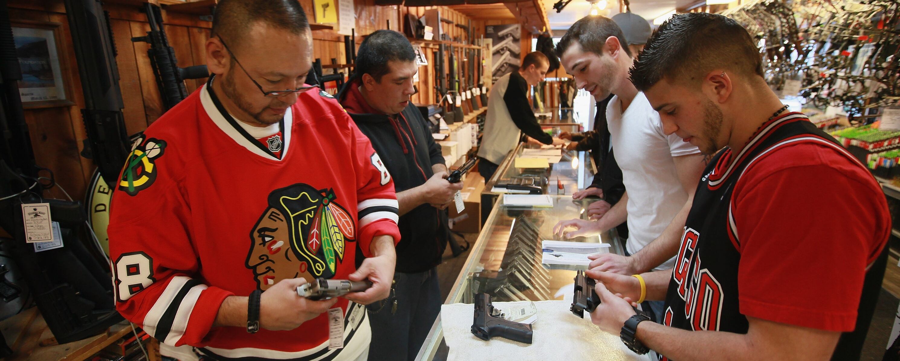 Venda de armas aumentou depois que o governo anunciou plano para restringir venda
