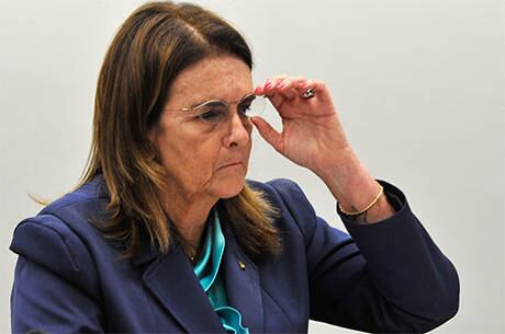 Para líder do PT, Graça Foster vai mostrar empresa bem gerenciada