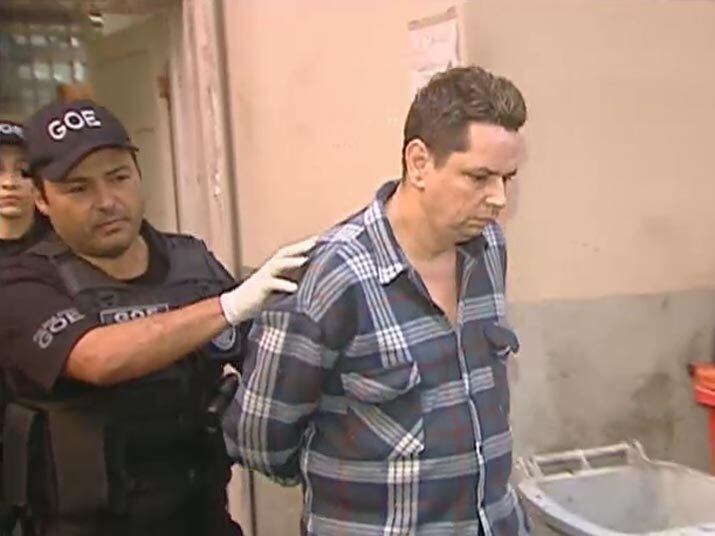 Alexandre da silva, 43 anos, violentou e estuprou a ex-esposa na frente do filho. Veja na reportagem
+ Quer ver tudo o que rolou no Cidade Alerta? Veja a íntegra no R7 Play