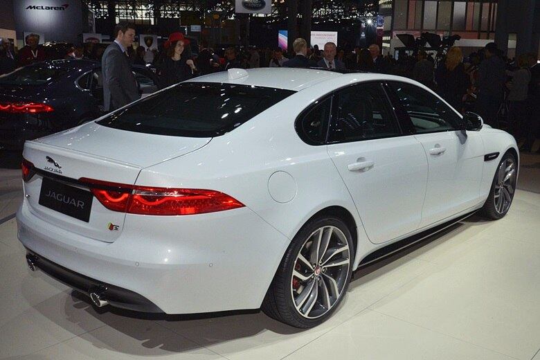 Jaguar XE