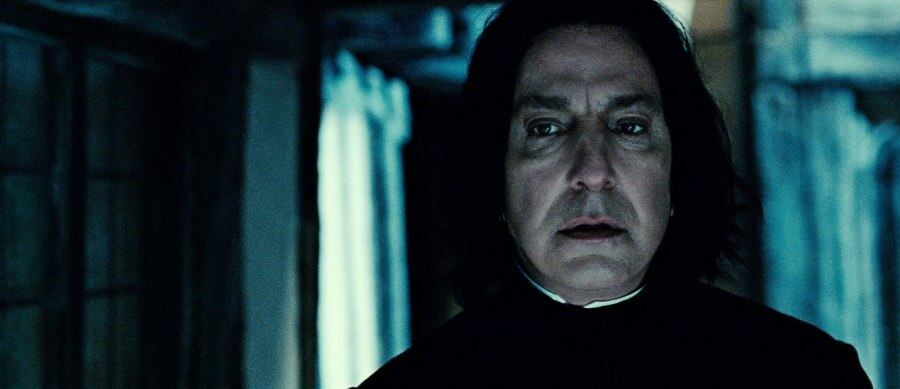 "Você ousa usar os meus feitiços contra mim, Potter? Sim, eu sou o Príncipe Mestiço"
A revelação que marcou o sexto filme de Harry Potter pegou o bruxinho de surpresa


