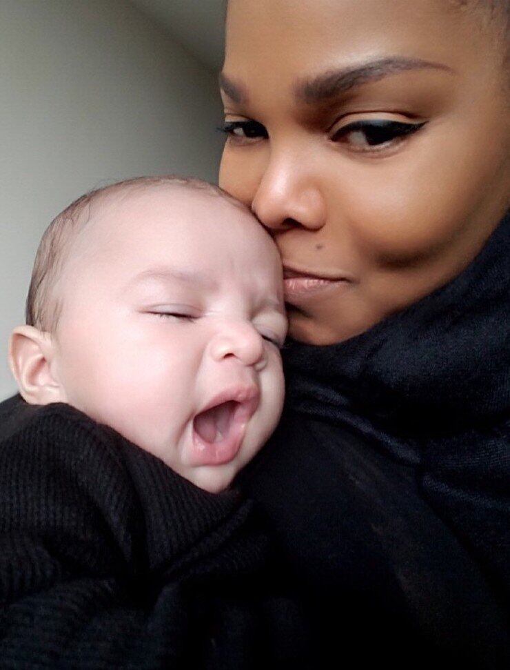 Eissa, filho de Janet, nasceu em janeiro