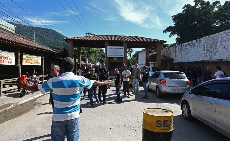 Durante a greve, servidores impediram entrada de advogados e familiares em presídios de Bangu