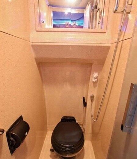 O banheiro é feito com material de primeira linha
