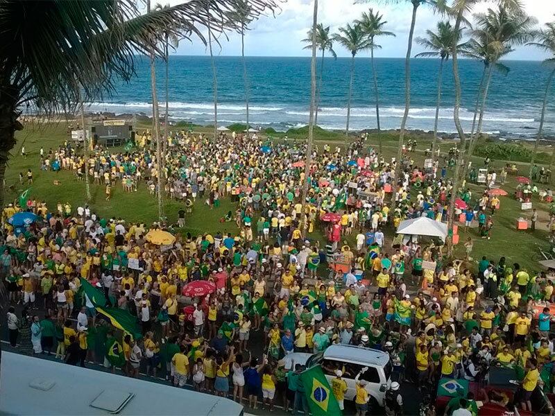 Segundo o Movimento Vem Pra Rua, telões serão montados no local para acompanhar a votação