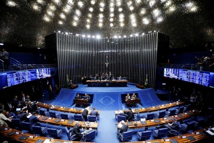 Plenário do Senado inicia discussão do texto