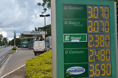 Aumento no preço do combustível já começou a ser sentido no País