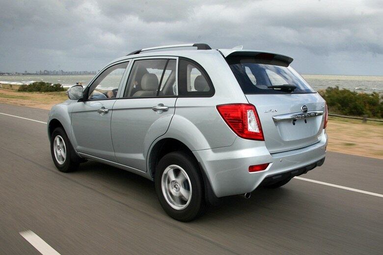 Lanternas tem estilo próprio e iluminação total por Leds