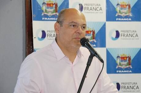 Alexandre Ferreira recentemente deixou as redes sociais