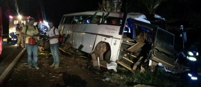 Ônibus tinha como destino Foz do Iguaçu