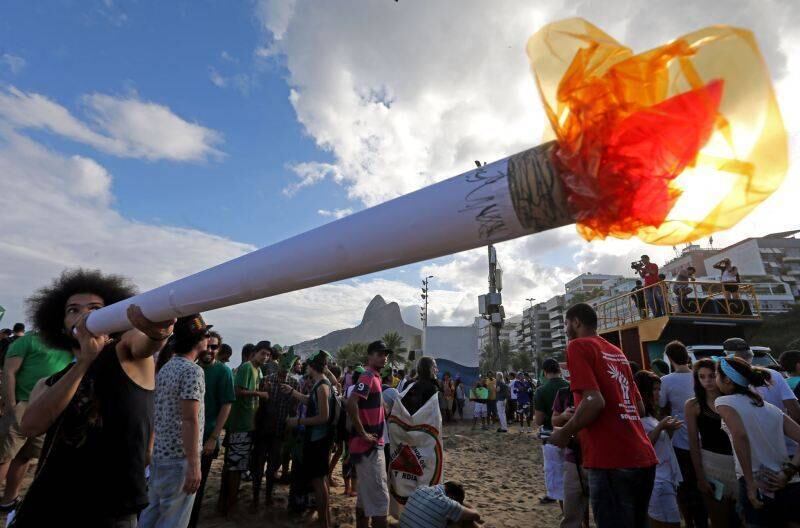 Pacto quer criminalizar Marcha da Maconha