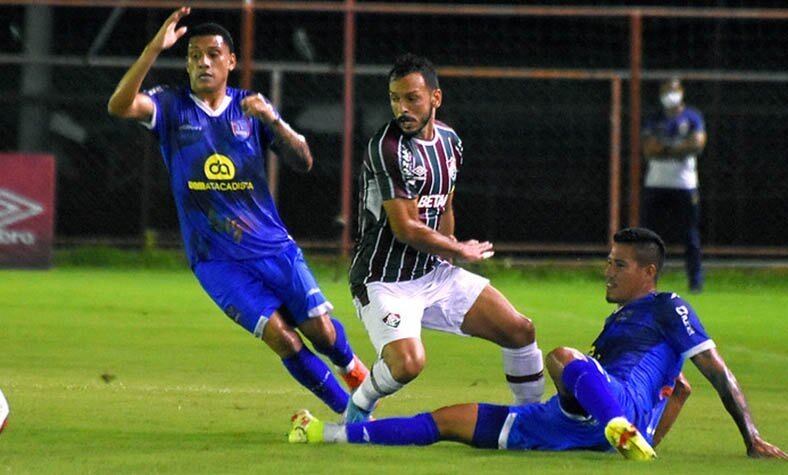 Audax Rio: Sobe - Levou perigo no primeiro tempo e fez boa marcação. / Desce: Perdeu o ritmo e sofreu o gol. No segundo tempo, teve dificuldades para criar.