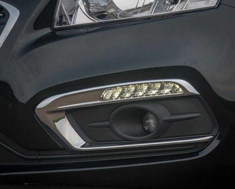 O destaque, contudo, são os LEDs enfileirados sobre os canhões dos faróis de neblina. Estes são de série em todos

Saiba tudo sobre carros! Acesse www.r7.com/carros