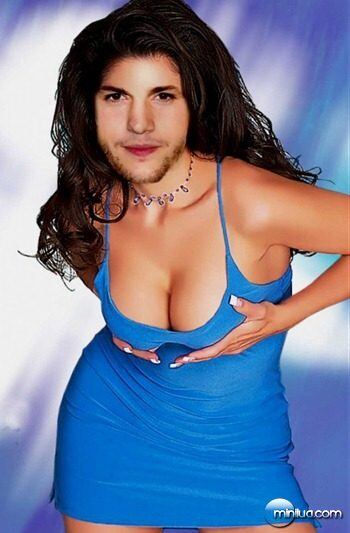 Ashton Kutcher: faltou fazer a barba