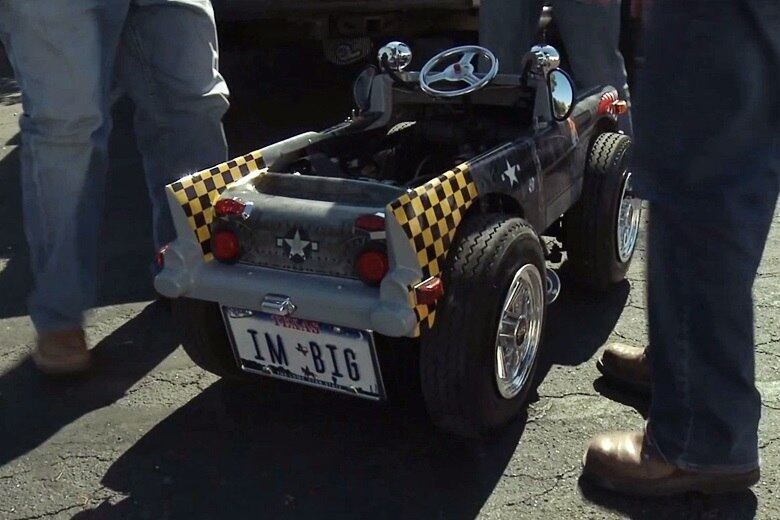 O carrinho de Coulson foi registrado como “Veículo de Baixa Velocidade” e não pode rodar a mais de 40 km/h

Saiba tudo sobre carros! Acesse www.r7.com/carros