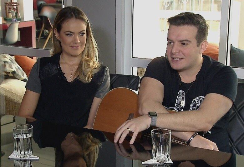 O pequeno, de apenas
um ano e meio, já faz sucesso na internet