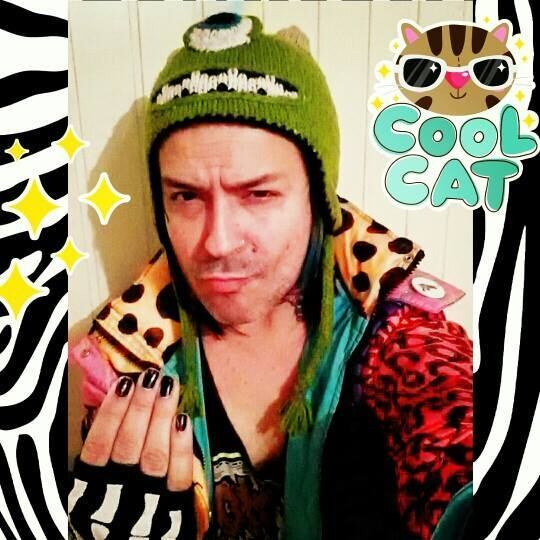 R7 — Em algum momento ele comentou com você sobre qual o destino que o dinheiro de uma possível vitória na Fazenda teria?
Solange De-Ré — Comentou sim, iria me roubar do meu namorado e fugir para o sul da França para beber vinho em paisagens bucólicas. Acho que se acontecer, ele vai descobrir que destino dar, ele é muito generoso, então provavelmente usaria parte desse dinheiro para ajudar outras pessoas
Colônia de férias? Descubra o lado bom de ser um participante de A Fazenda 8