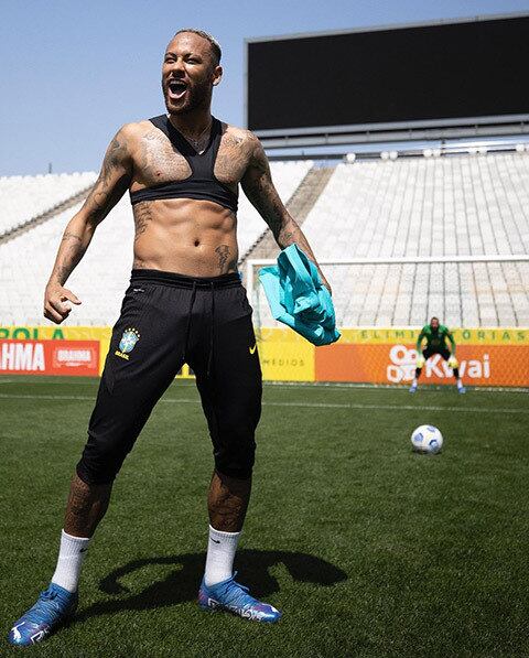 Eles são celebridades na Internet. Neymar tem 174 milhões de seguidores no Instagram e 56 milhões no Twitter. Já Biancardi tem 1,4 milhões de seguidores no Instagram.