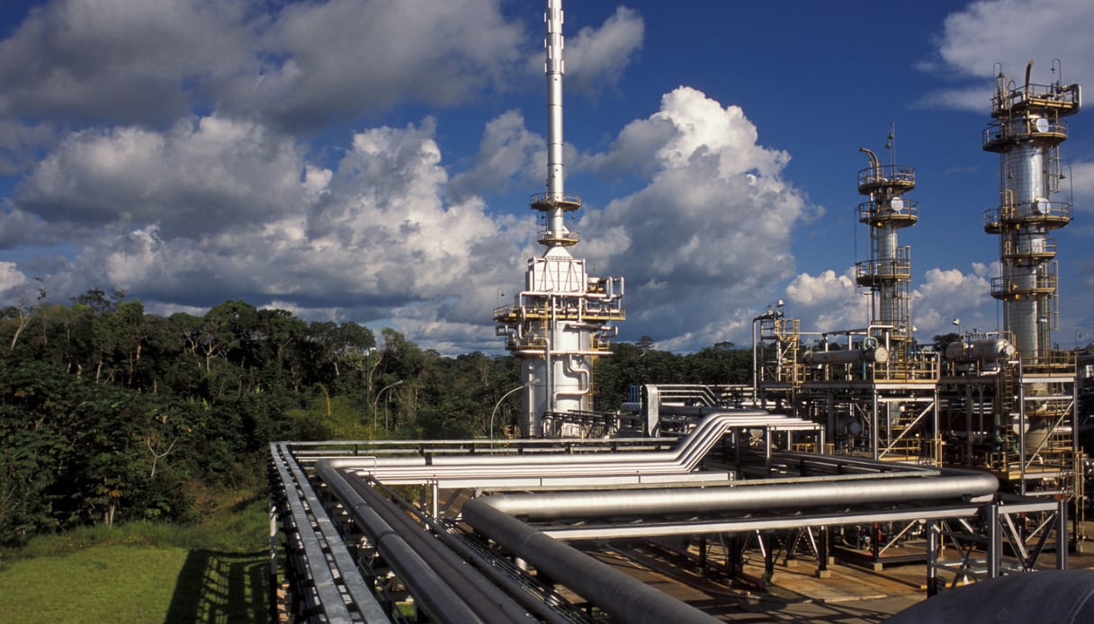 Gasodutos no meio da florestas Amazônia