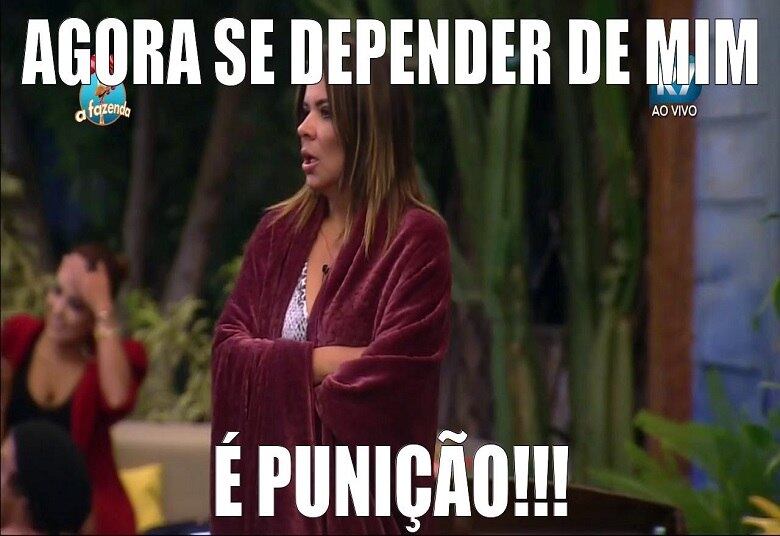 Ameaça cumprida!!!

+ Douglas canta e grita punindo Mara por punições
+ Marcelo quer sair de A Fazenda
+ Mara Maravilha surta, provoca os demais peões e canta "eu só quero comer tapioca"
+ Carla fatura R$10 mil e manda Mara direto para a Roça

