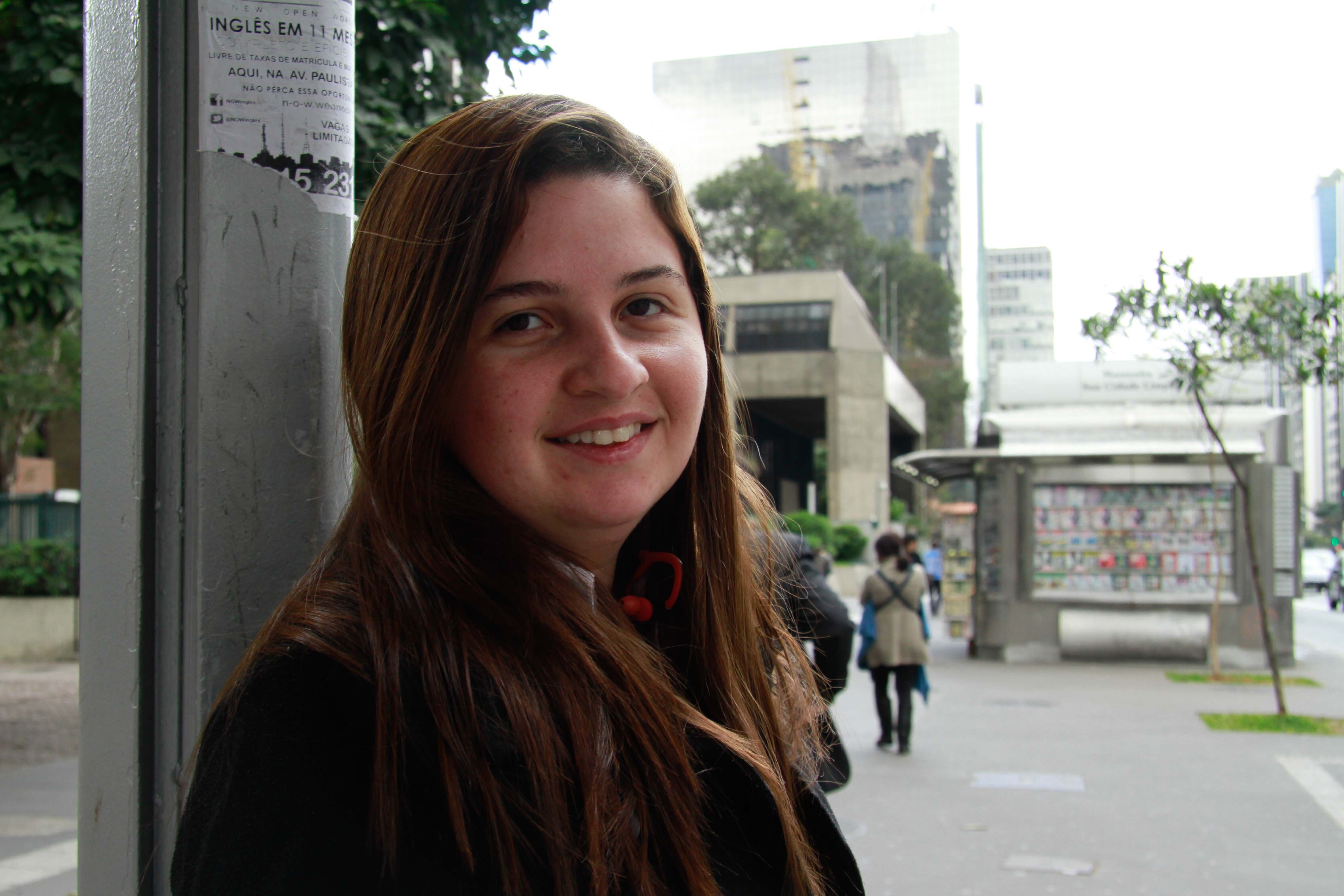 Flávia Soares utiliza os corredores das avenidas Paulista e Rebouças e disse que o trajeto dela ficou mais lento depois das faixas exclusivas.

— Quando eu subo a Rebouças eu acho que [a velocidade] está pior, porque fechou o cruzamento.

