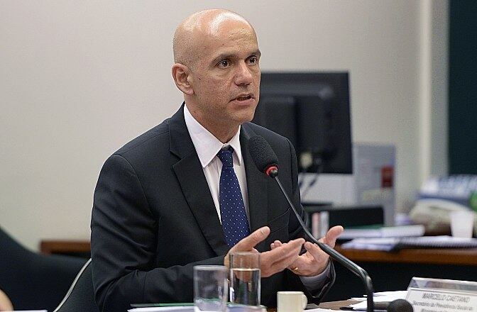 Caetano diz que debate sobre Previdência vai continuar