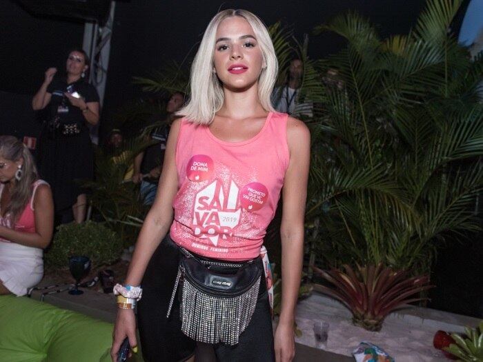 O
quarto dia de Camarote Salvador contou com presenças ilustres de algumas celebridades. A atriz Bruna Marquezine "ficou"  loira para aproveitar mais uma noite de Carnaval na Bahia 


*Estagiária do R7 sob supervisão de Deborah Bresser