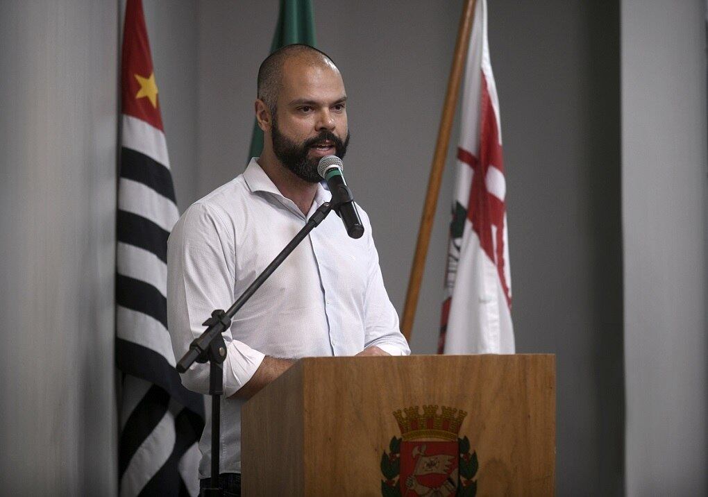 Covas sanciona lei que altera regras do Fundo de Desenvolvimento Urbano