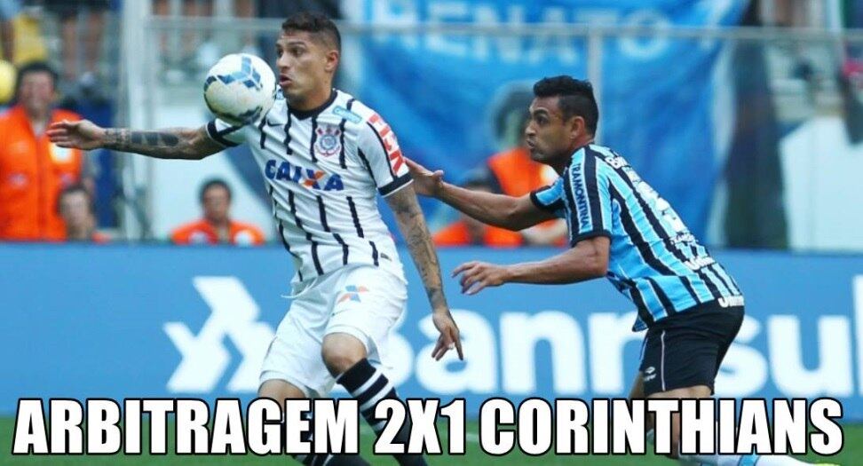 As rodadas do Campeonato Brasileiro e dos Campeonatos Europeus deram o que falar. As lambanças foram enormes e, claro, os internautas não perderam tempo com os já conhecidos memes. No Sul, o Corinthians perdeu para o Grêmio por 2 a 1, mas com direito reclamação de pênalti não marcado e da expulsão de Paolo Guerrero, que para muitos foi considerada injusta

Saiba mais: Desafio do balde de gelo conquista atletas de diversos esportes pelo mundo

