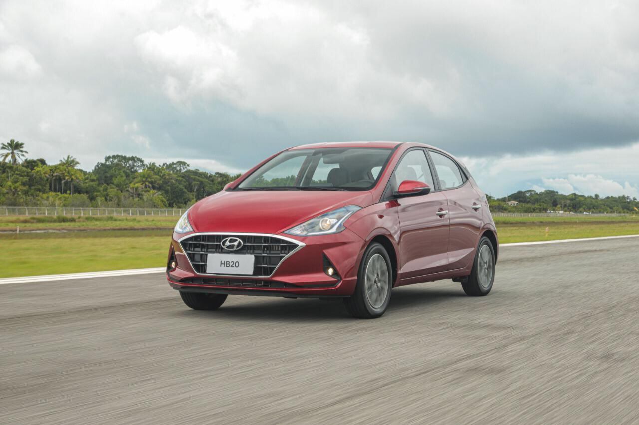 Versão Diamond Plus é a topo da gama que inclui frenagem de emergência e alerta de faixa