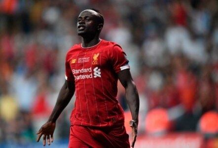 Mané lidera o ataque do Liverpool