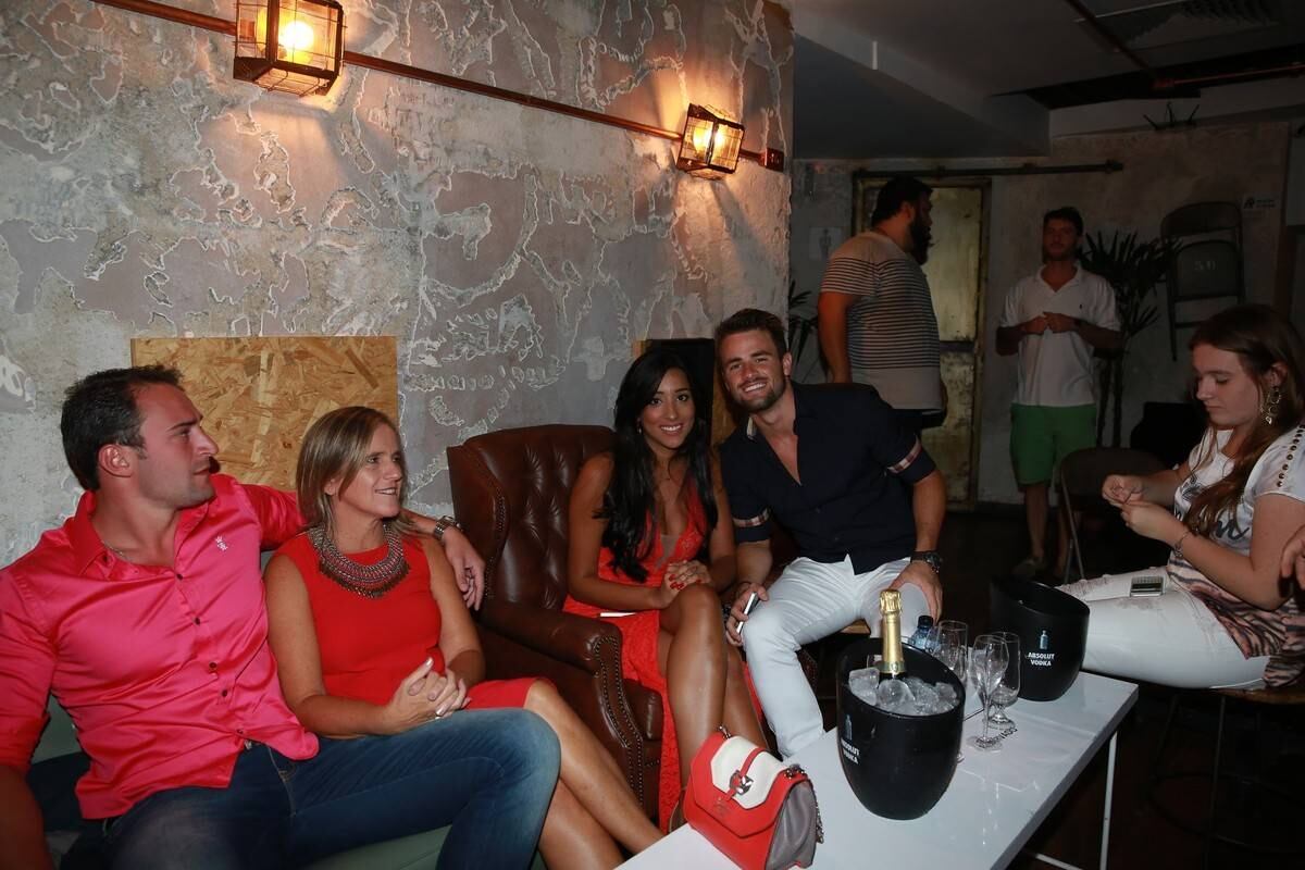 A balada rolou na zona sul do Rio de Janeiro e contou com a presença de amigos e familiares de Rafael