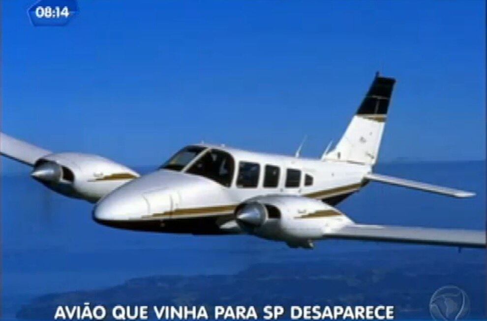 Aeronave desaparecida é um bimotor Sêneca, de prefixo PR-EAG