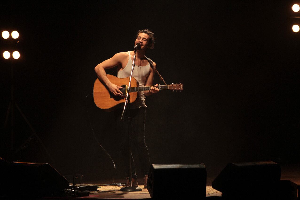 Tiago ainda faz mais shows em comemoração ao Dia dos Namorados. Neste sábado (11), ele se apresenta em Niterói, no Rio de Janeiro e no domingo (12), em Belo Horizonte, Minas Gerais