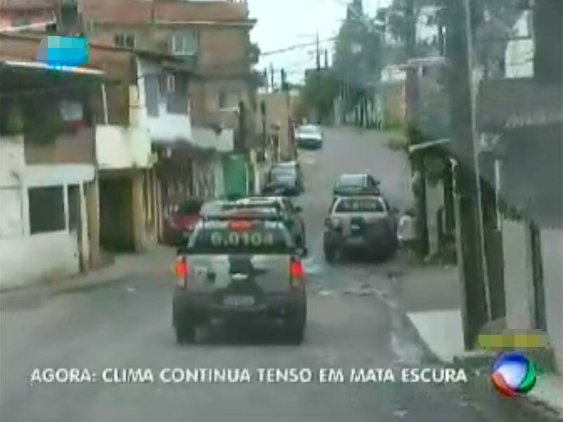Após suposto toque de recolher, clima ainda é tenso no bairro da Mata Escura
