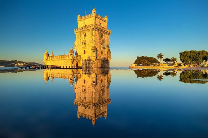 No dia 11/1/1907, há 115 anos, a Torre de Belém, em Lisboa, foi classificada como Monumento Nacional de Portugal. Mais um título honroso para a bela fortificação, à margem do Rio Tejo, construída para a proteção do território entre 1514 e 1520. Época em que os gajos começavam a explorar o Brasil recém-descoberto por Pedro Álvares Cabral.